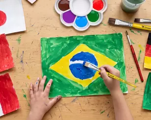Bandeiras do mundo: como a pintura pode ajudar crianças a conhecer diferentes culturas