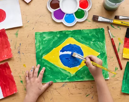 Bandeiras do mundo: como a pintura pode ajudar crianças a conhecer diferentes culturas