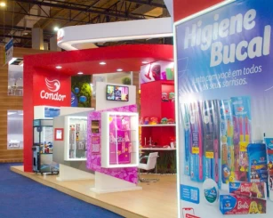 Condor recebe o segundo lugar no Prêmio Stand APAS Show by POPAI 2023 