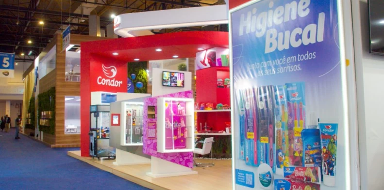 Condor recebe o segundo lugar no Prêmio Stand APAS Show by POPAI 2023 